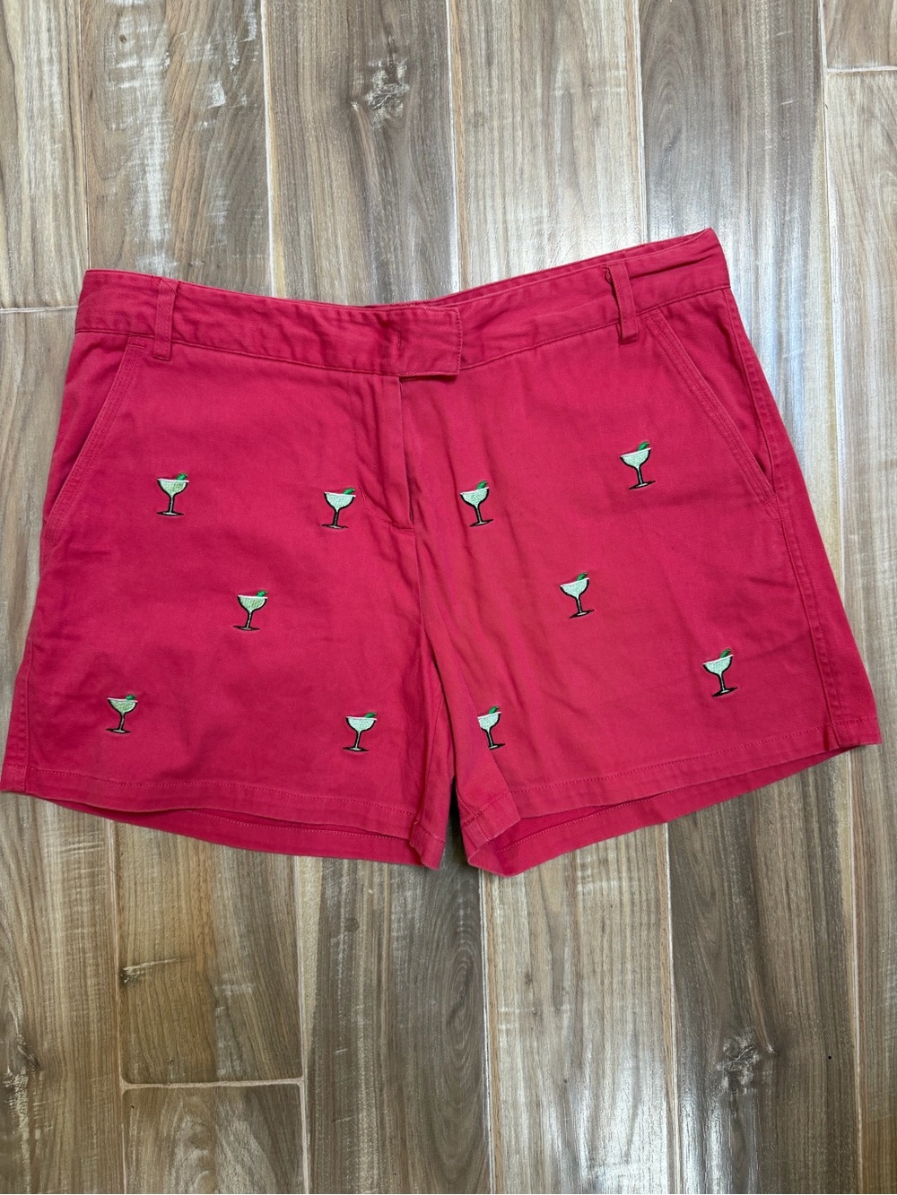 Castaway Red Women's Embroidered Cocktail Glass Shorts